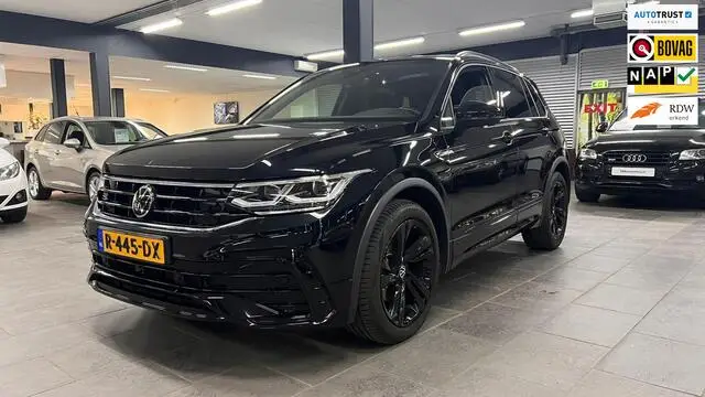 Photo 1 : Volkswagen Tiguan 2021 Essence