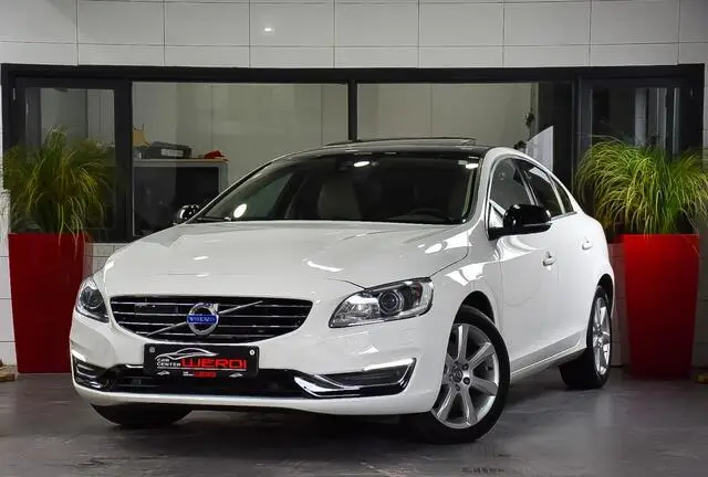 Photo 1 : Volvo S60 2016 Petrol