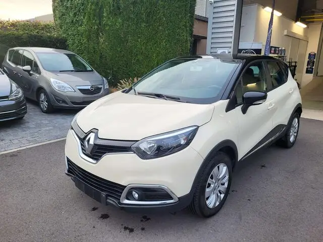 Photo 1 : Renault Captur 2016 Essence