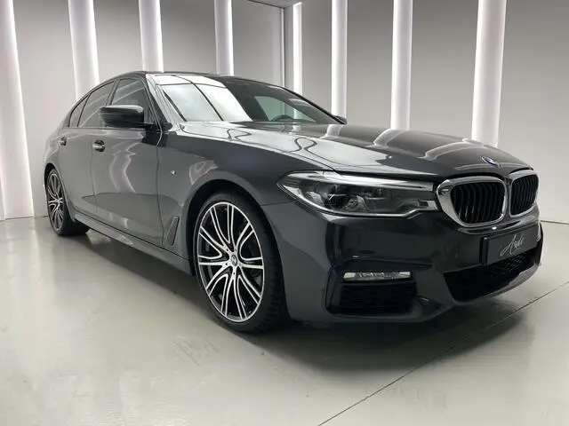 Photo 1 : Bmw Serie 5 2018 Diesel