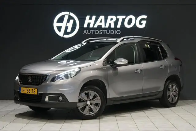 Photo 1 : Peugeot 2008 2018 Petrol