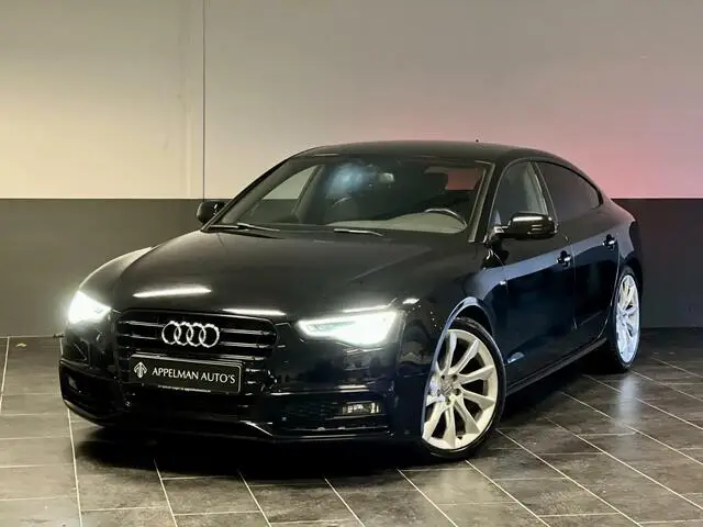 Photo 1 : Audi A5 2016 Petrol