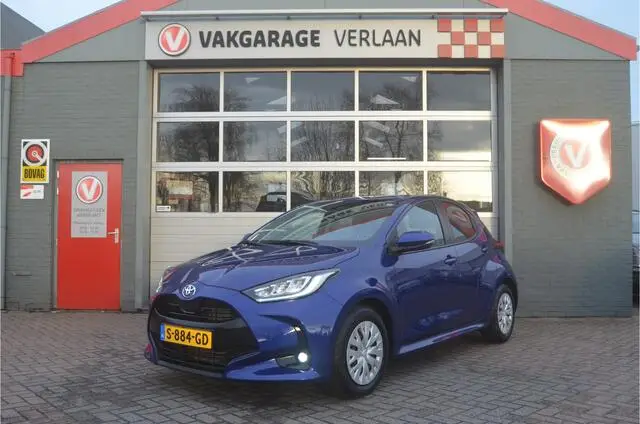 Photo 1 : Toyota Yaris 2021 Petrol