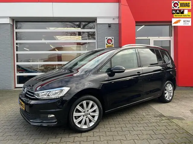 Photo 1 : Volkswagen Touran 2018 Petrol