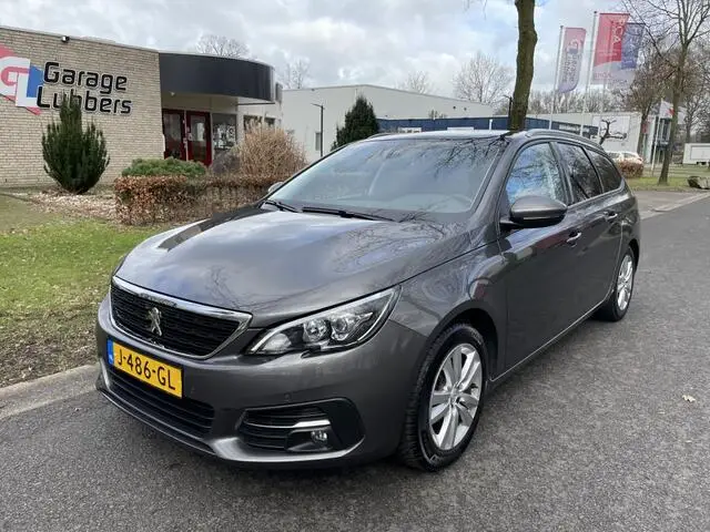 Photo 1 : Peugeot 308 2020 Essence