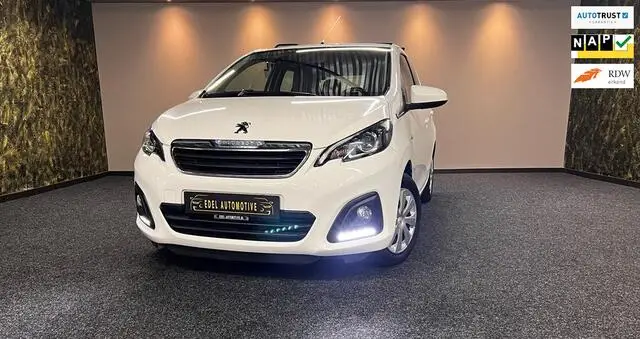 Photo 1 : Peugeot 108 2019 Essence