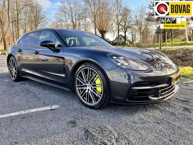 Photo 1 : Porsche Panamera 2017 Hybrid