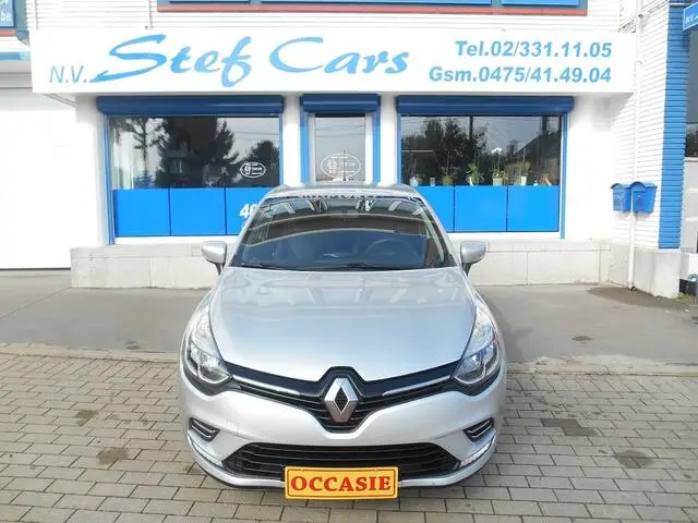 Photo 1 : Renault Clio 2017 Essence