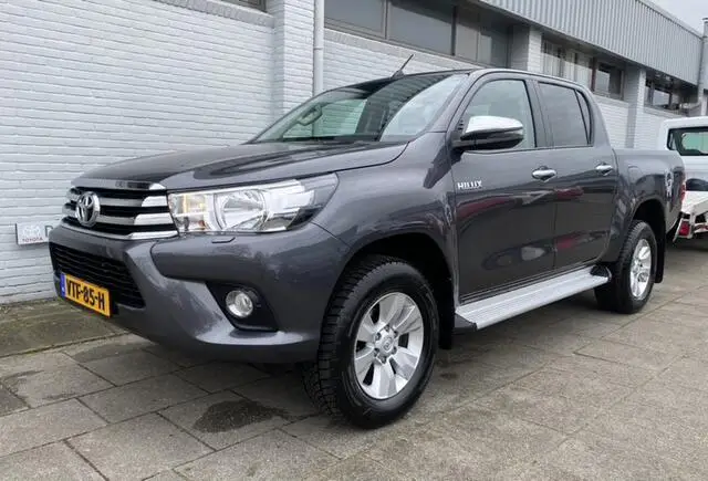 Photo 1 : Toyota Hilux 2019 Diesel