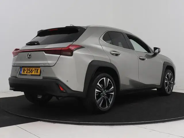 Photo 1 : Lexus Ux 2023 Hybride