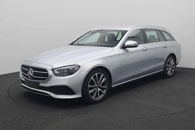 Photo 1 : Mercedes-benz Classe E 2021 Diesel