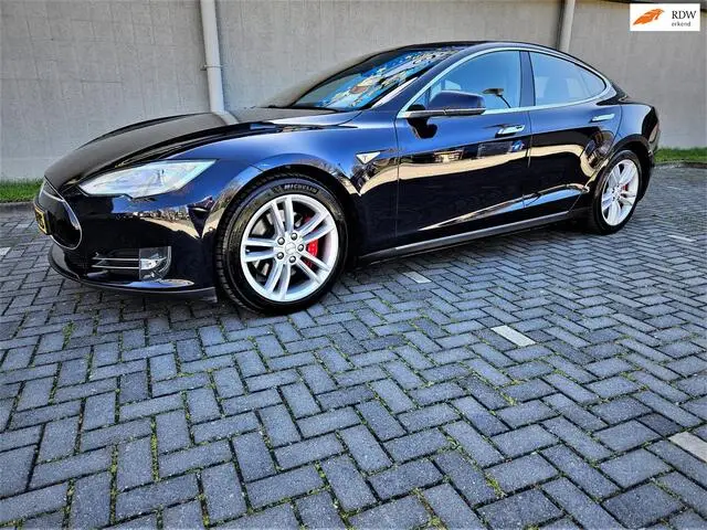 Photo 1 : Tesla Model S 2015 Électrique