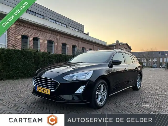 Photo 1 : Ford Focus 2019 Essence