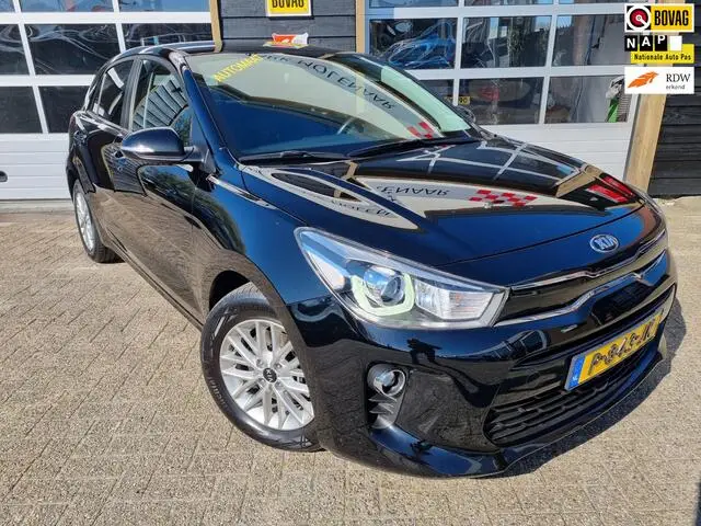 Photo 1 : Kia Rio 2019 Essence