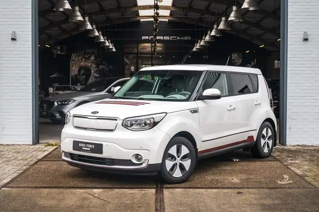 Photo 1 : Kia Soul 2017 Électrique