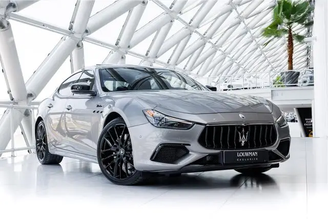 Photo 1 : Maserati Ghibli 2022 Petrol