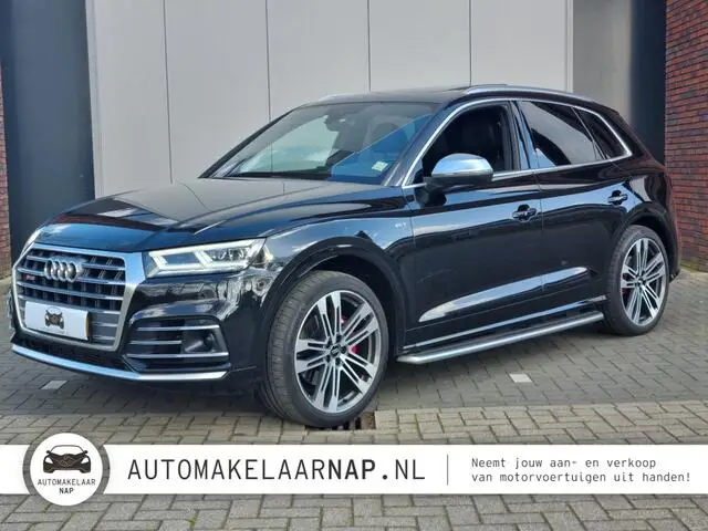 Photo 1 : Audi Q5 2018 Essence