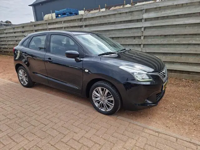 Photo 1 : Suzuki Baleno 2016 Petrol