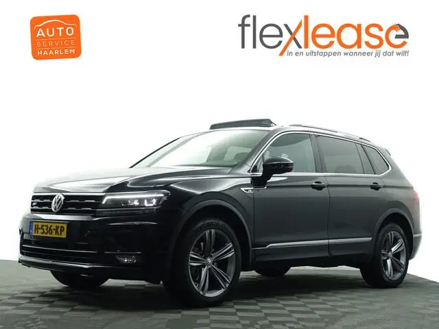 Photo 1 : Volkswagen Tiguan 2020 Essence