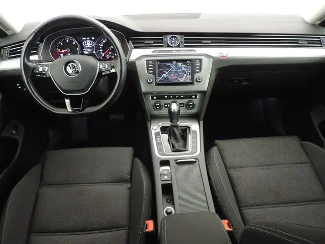 Photo 1 : Volkswagen Passat 2015 Diesel