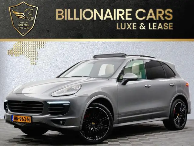 Photo 1 : Porsche Cayenne 2015 Hybride