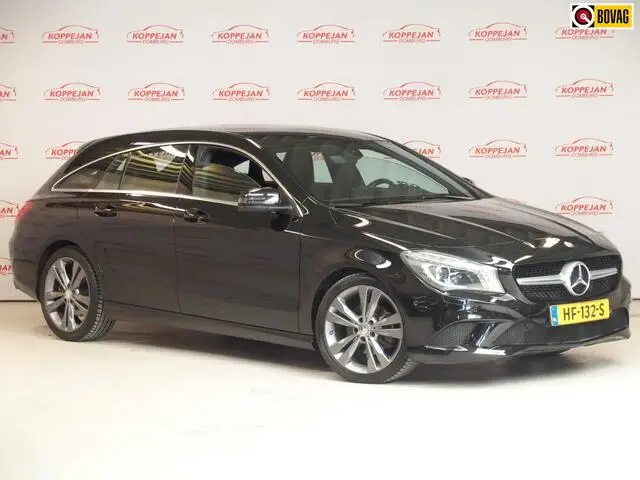 Photo 1 : Mercedes-benz Classe Cla 2015 Essence