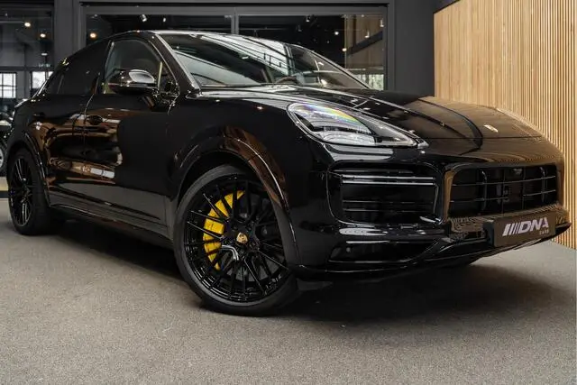 Photo 1 : Porsche Cayenne 2019 Hybride