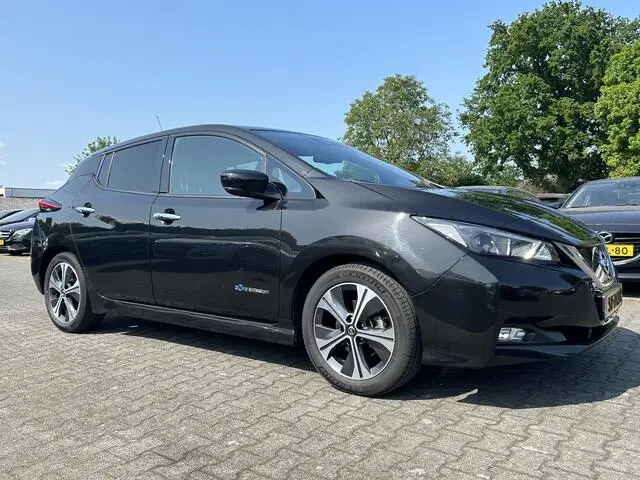 Photo 1 : Nissan Leaf 2018 Électrique