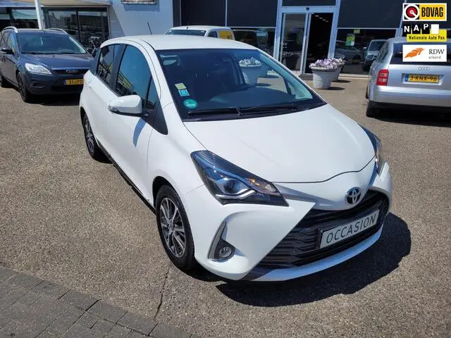 Photo 1 : Toyota Yaris 2020 Petrol