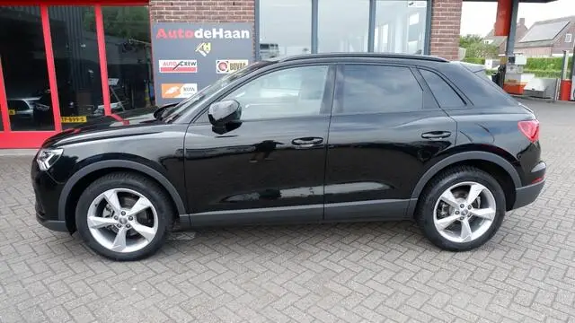 Photo 1 : Audi Q3 2019 Essence