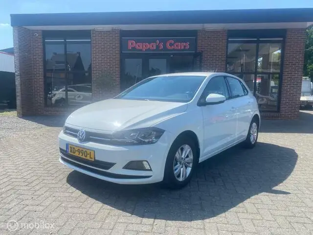 Photo 1 : Volkswagen Polo 2018 Petrol