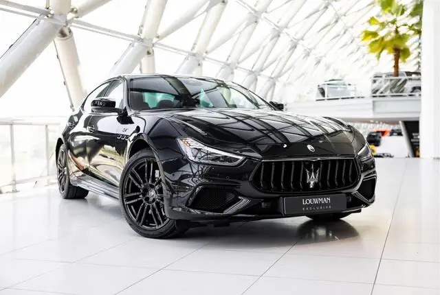 Photo 1 : Maserati Ghibli 2023 Hybride