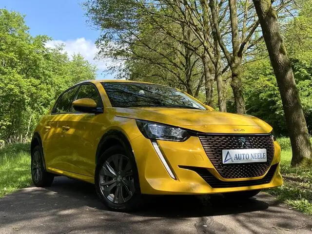 Photo 1 : Peugeot 208 2022 Electric