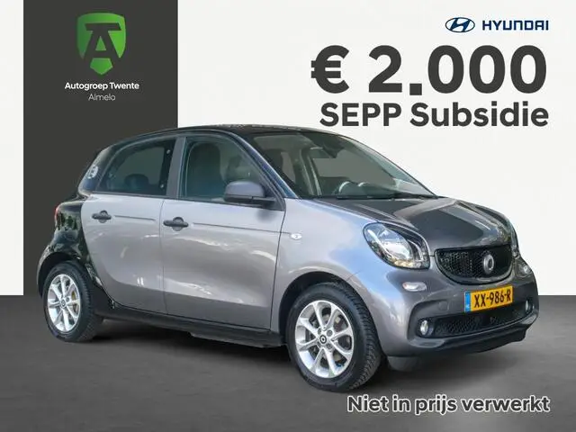 Photo 1 : Smart Forfour 2019 Électrique