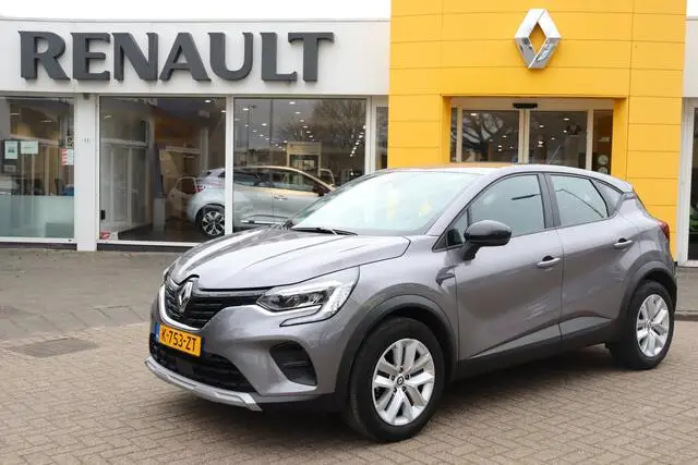 Photo 1 : Renault Captur 2021 Petrol