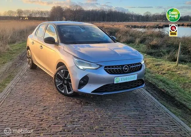 Photo 1 : Opel Corsa 2020 Électrique