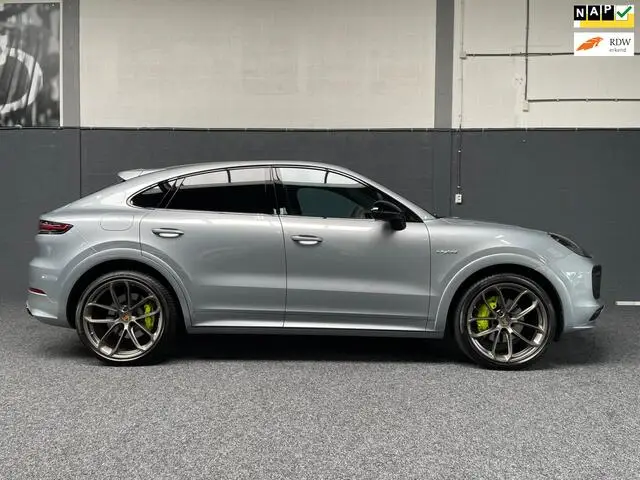 Photo 1 : Porsche Cayenne 2020 Hybride