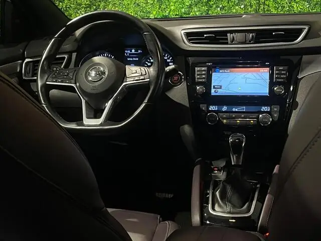 Photo 1 : Nissan Qashqai 2018 Petrol