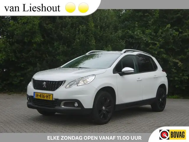 Photo 1 : Peugeot 2008 2017 Petrol