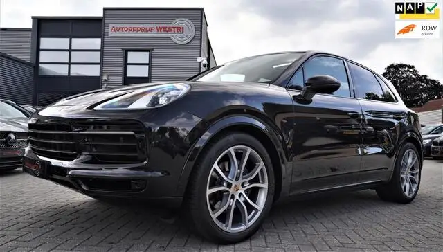 Photo 1 : Porsche Cayenne 2018 Petrol