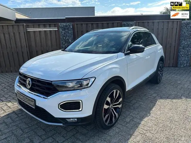 Photo 1 : Volkswagen T-roc 2020 Petrol