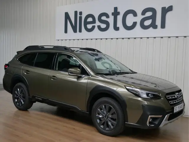 Photo 1 : Subaru Outback 2024 Essence