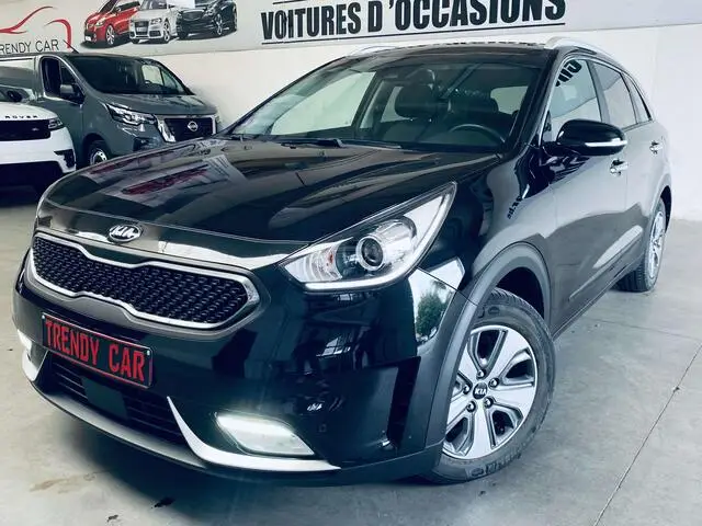 Photo 1 : Kia Niro 2019 Non renseigné