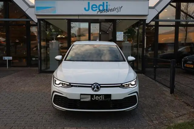 Photo 1 : Volkswagen Golf 2021 Hybride