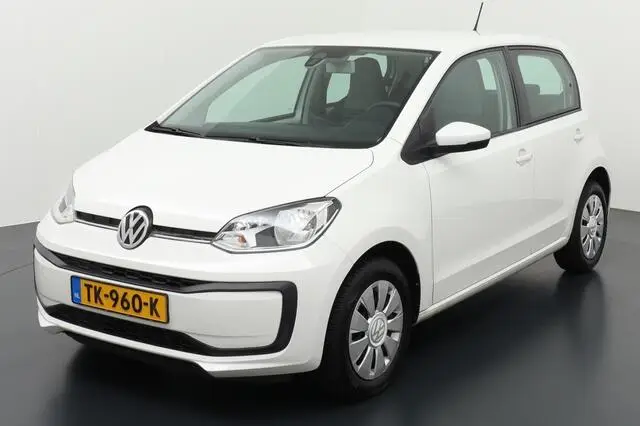 Photo 1 : Volkswagen Up! 2018 Petrol