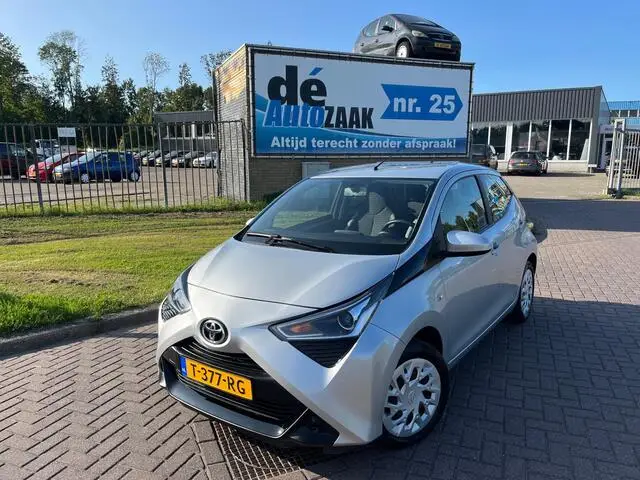 Photo 1 : Toyota Aygo 2019 Essence