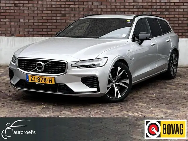 Photo 1 : Volvo V60 2019 Hybrid