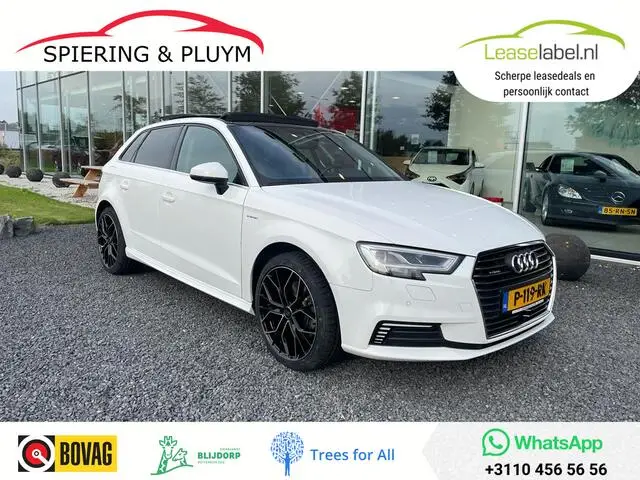 Photo 1 : Audi A3 2018 Hybrid