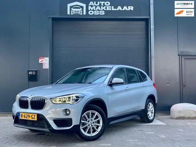 Photo 1 : Bmw X1 2017 Petrol