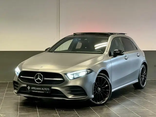 Photo 1 : Mercedes-benz Classe A 2020 Hybride